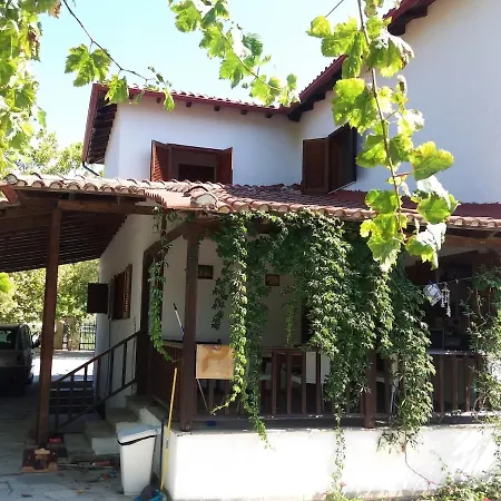 Villa Possidi Oassis *